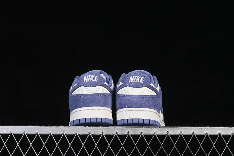 All Categories Nk SB Dunk Series Nk SB Dunk Low Low-top sneakers Nike SB Dunk Low Year of the Horse Blue and White Low-top casual sneakers IB4417-103